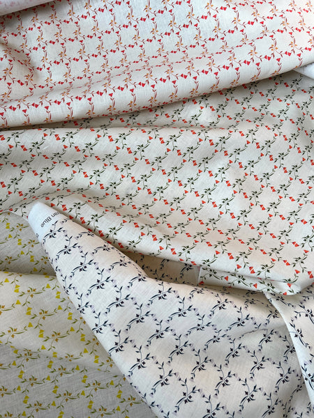 Poppy Fabric SAMPLE | Colour: Cinnabar